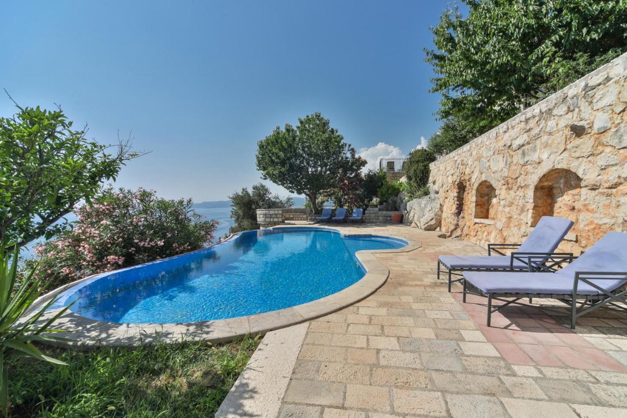 Olive Resort Reževići Kültér fotó