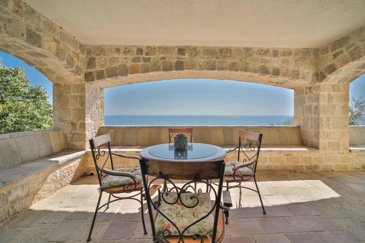 Olive Resort Reževići Kültér fotó