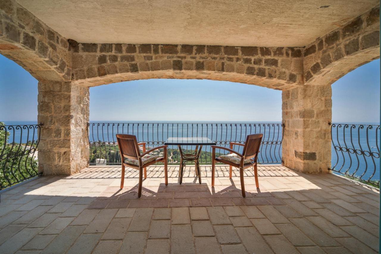 Olive Resort Reževići Kültér fotó