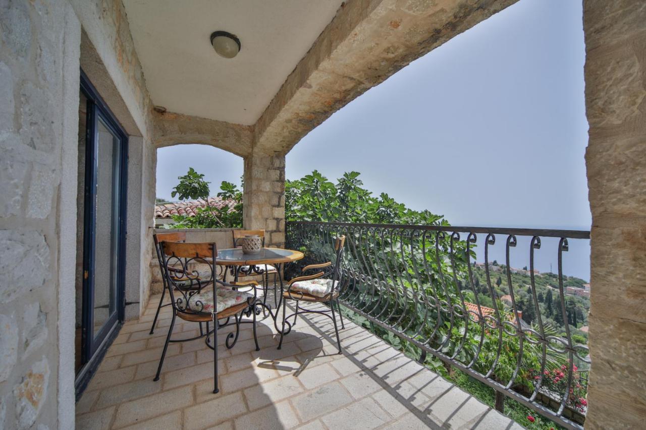 Olive Resort Reževići Kültér fotó