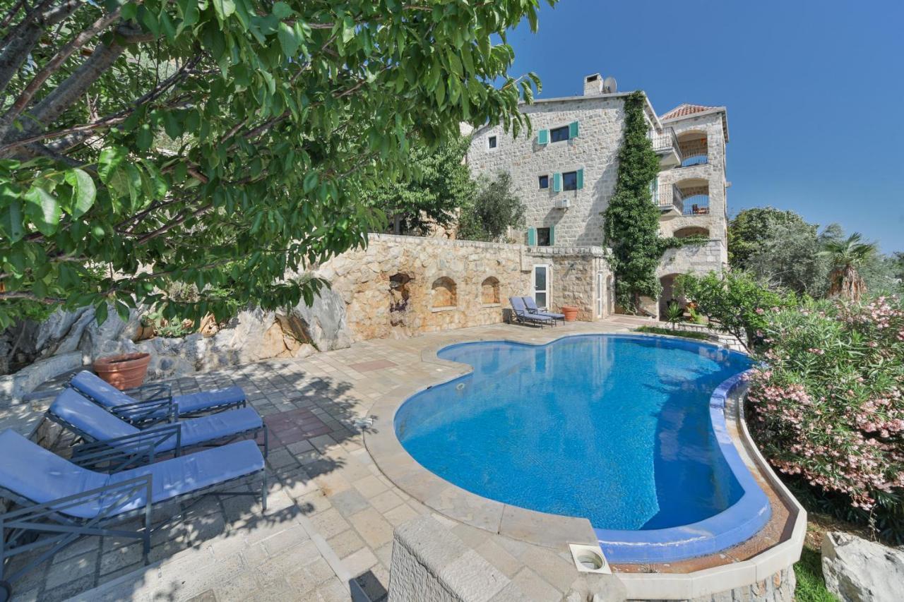 Olive Resort Reževići Kültér fotó